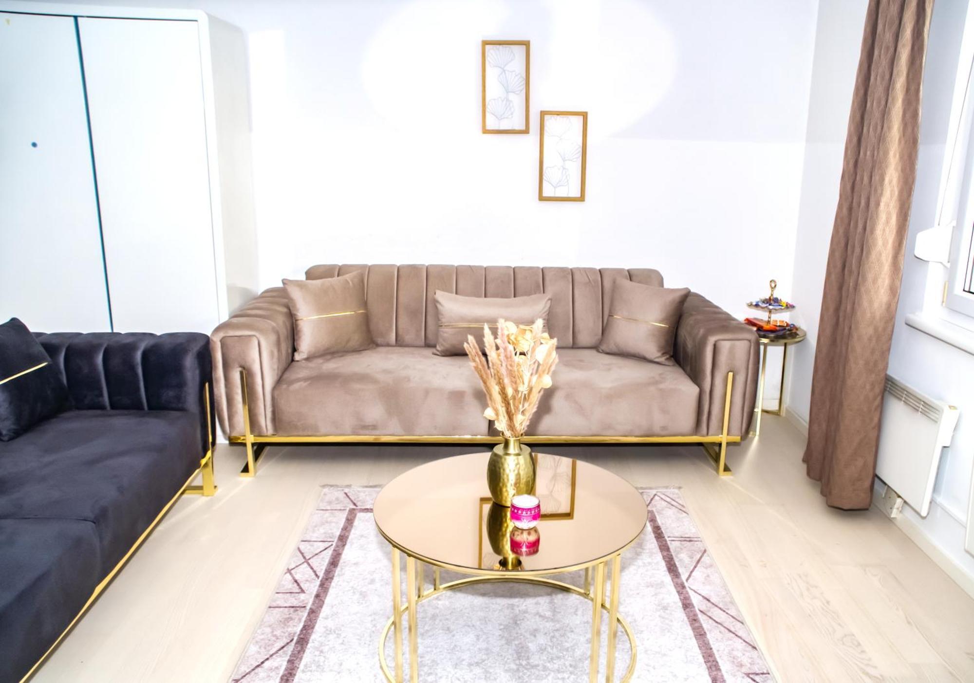 Spacious Rooms 5 Minutes To Wiener Stadthalle Екстериор снимка